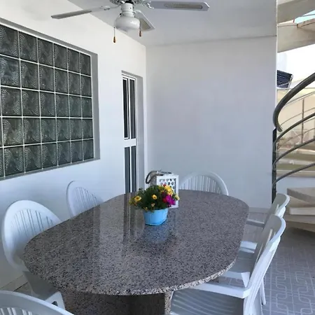 Residencial San Francisco וילה *